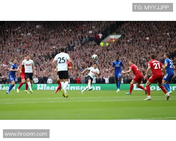 新年限定足球巨星高清壁纸合集点燃绿茵激情迎接全新一年 新年限定足球巨星高清壁纸合集点燃绿茵激情迎接全新一年