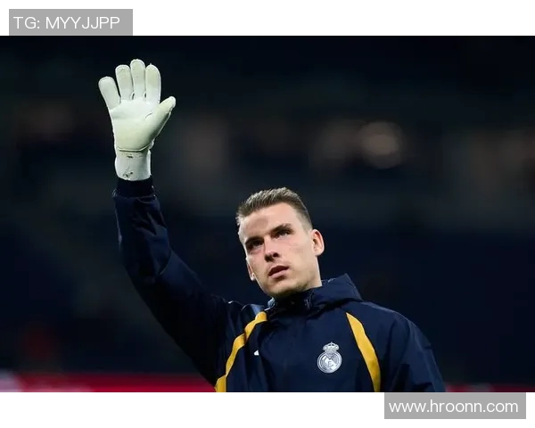 皇马历史上著名黑人球星名单与辉煌贡献盘点 皇马历史上著名黑人球星名单与辉煌贡献盘点